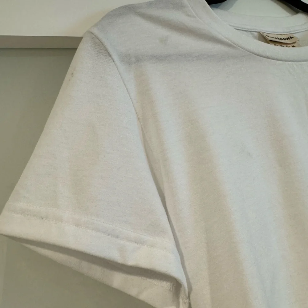 NWT Karmagawa Save The Reef White Black Embroidered Short Sleeve Crop Top medium - Picture 5 of 8
